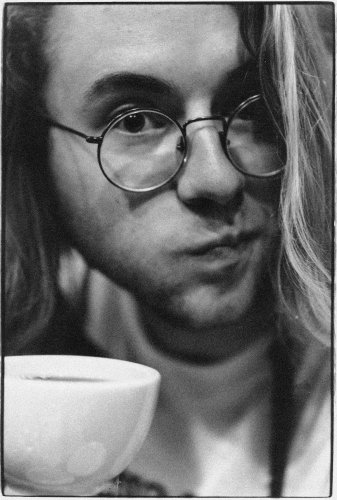 With-coffee-mug-at-Trident.jpg